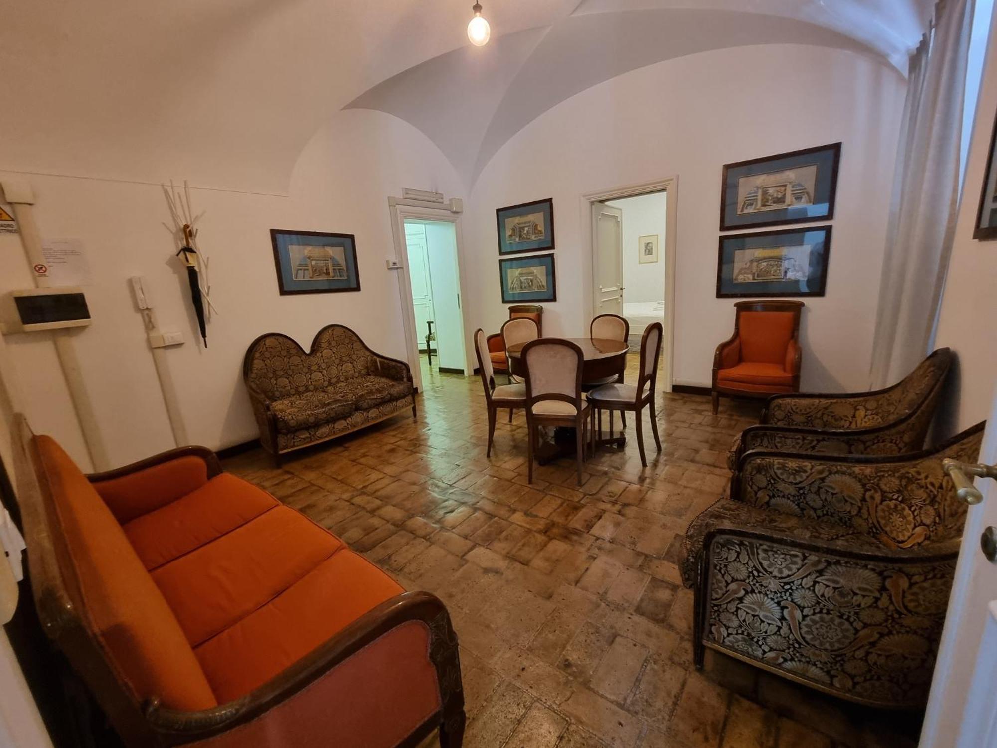 Luxury 2 Bedroom Apartment In The Heart Of Roma Extérieur photo